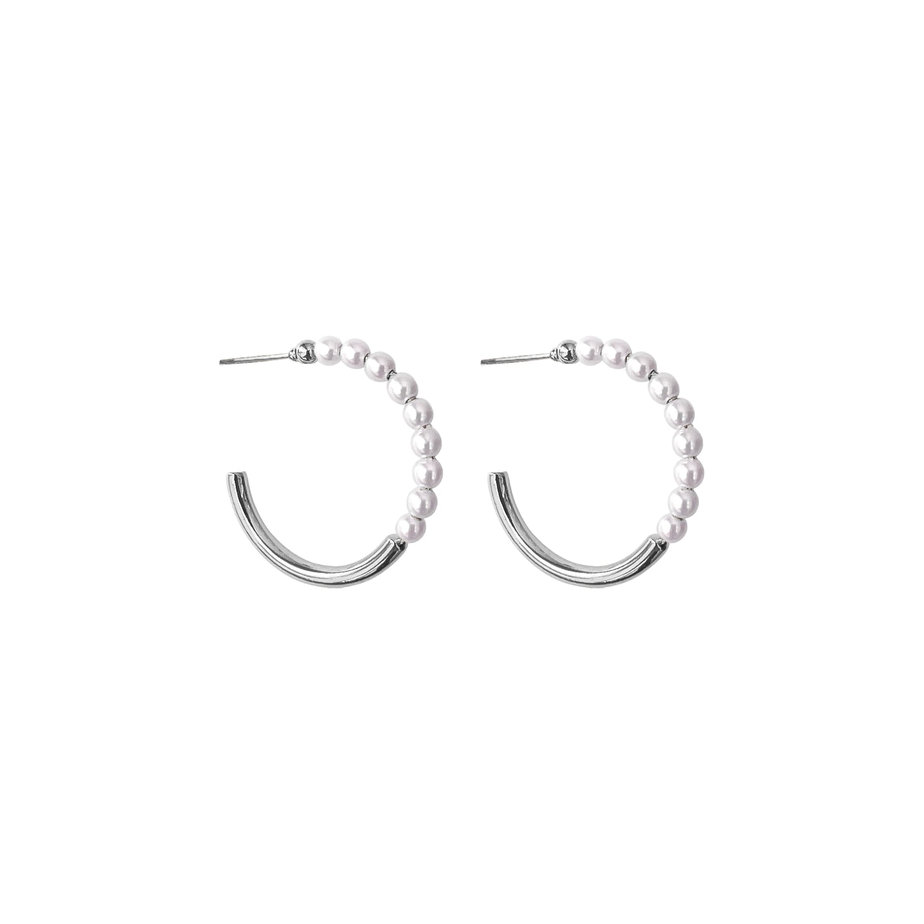 Boucles d'oreilles anneaux argent et perles blanches